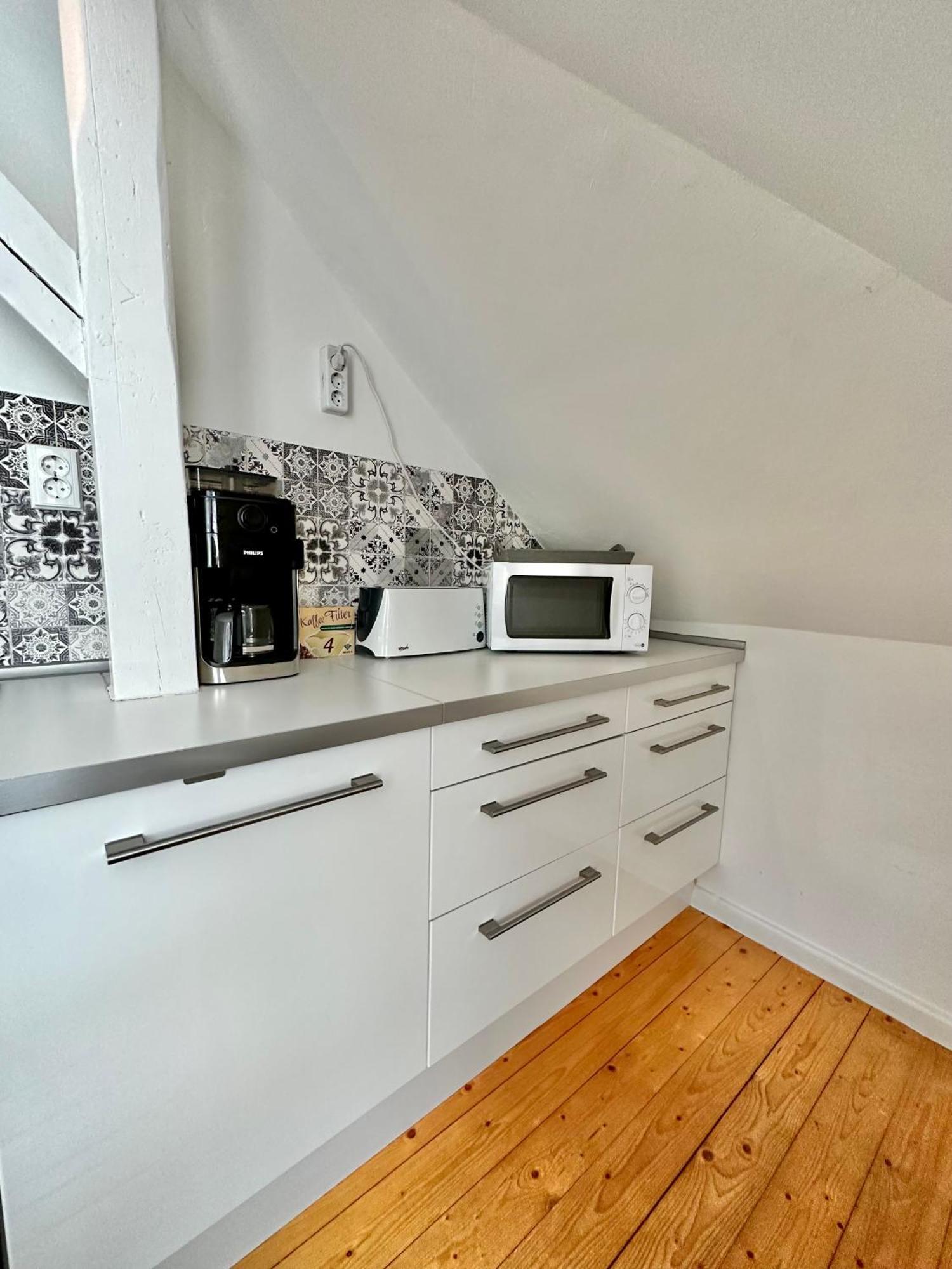 Schoenes City-Apartment Mit 2 Schlafzimmer, Parkplatz, Ruhig Und Hell, D46-Dg 올덴부르크 외부 사진