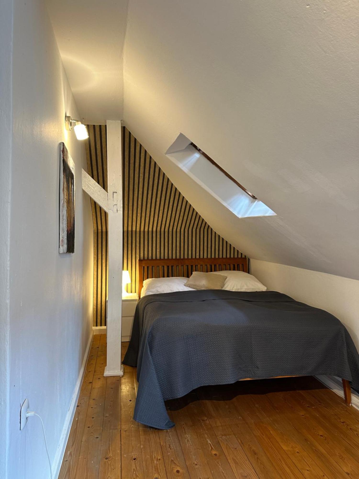 Schoenes City-Apartment Mit 2 Schlafzimmer, Parkplatz, Ruhig Und Hell, D46-Dg 올덴부르크 외부 사진