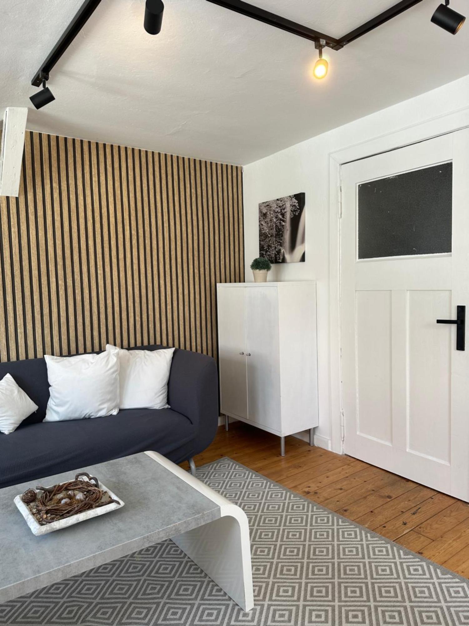 Schoenes City-Apartment Mit 2 Schlafzimmer, Parkplatz, Ruhig Und Hell, D46-Dg 올덴부르크 외부 사진